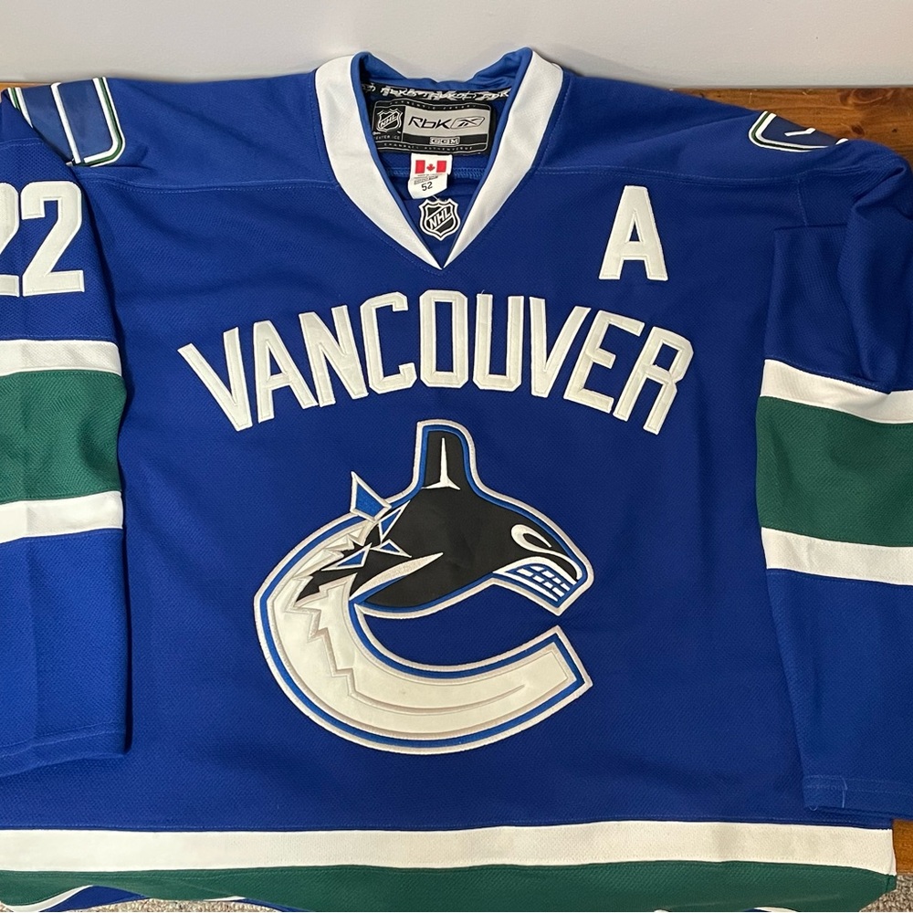 Daniel Sedin Adult Jersey